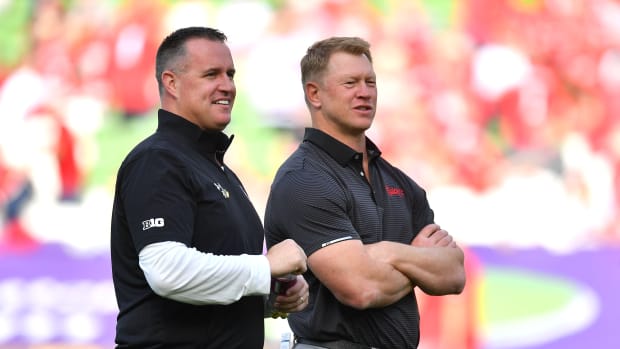 Scott Frost and Pat Fitzgerald 2022 Nebraska vs. Northwestern football USATSI_18937811